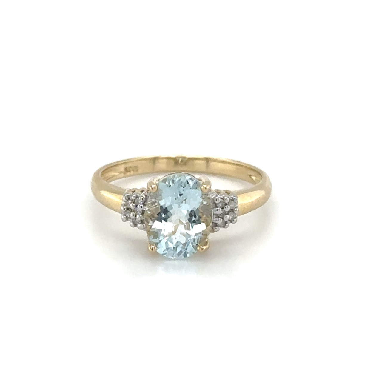 Shop Aquamarine Engagement Rings in Canada | Angara